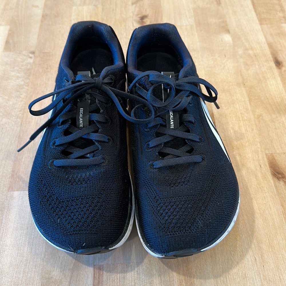 Altra Escalante 3 Running Shoe Women Size 7
